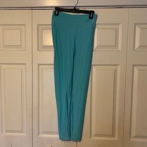 Blue leggings